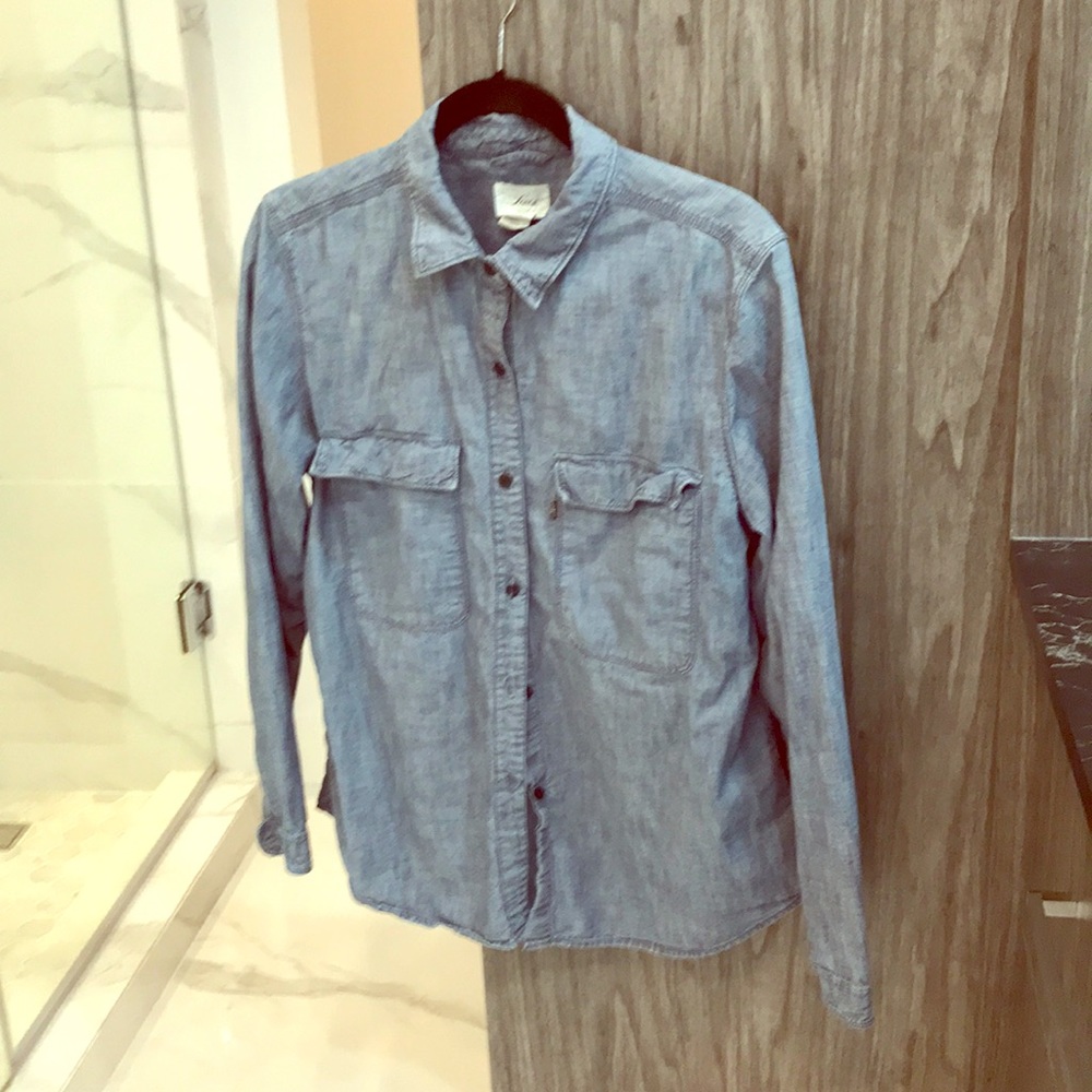 Levi’s cotton shirt
